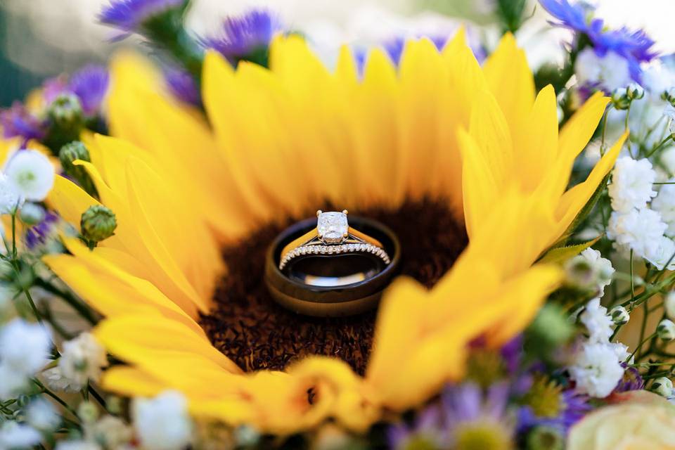 Sunflower Ring Detail