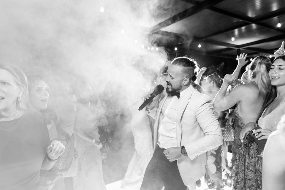Wedding Singer and Entertainer