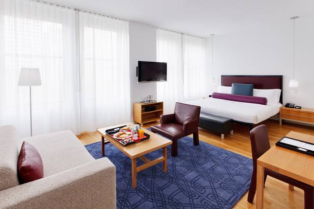Junior Suite King