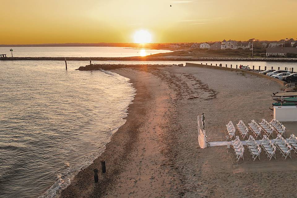 Tides beachfront ceremony