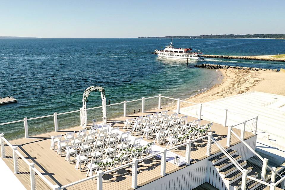 Tides rooftop ceremony