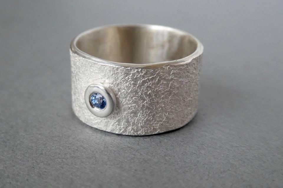 Wide Silver Ring with Yogo