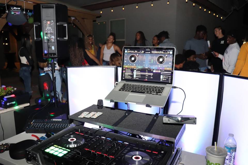 DJ PC