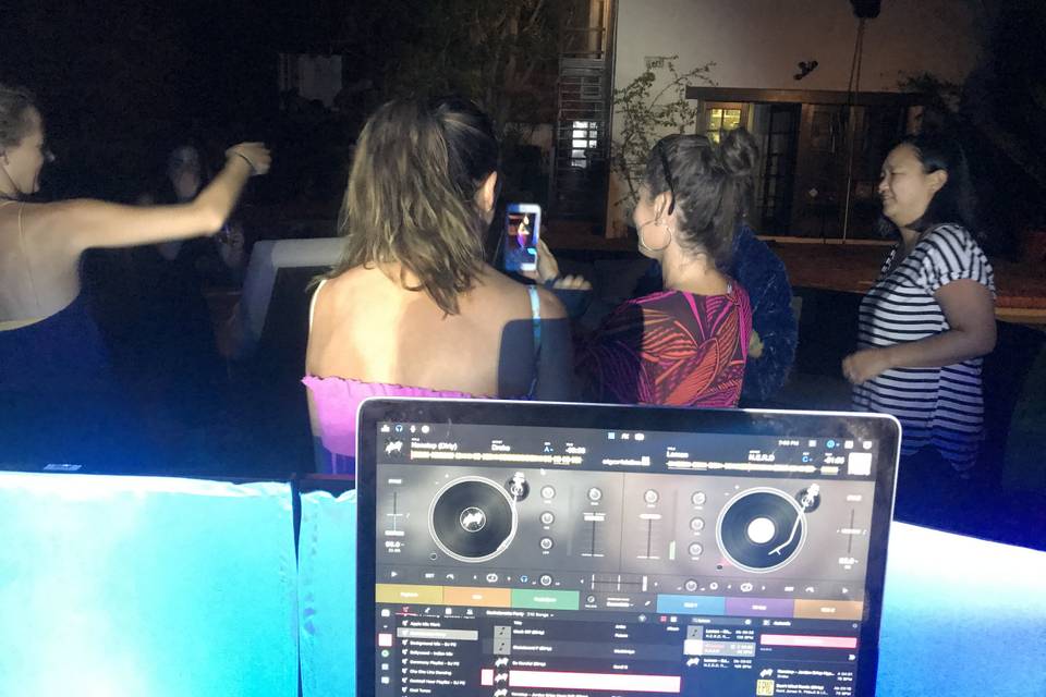 DJ PC
