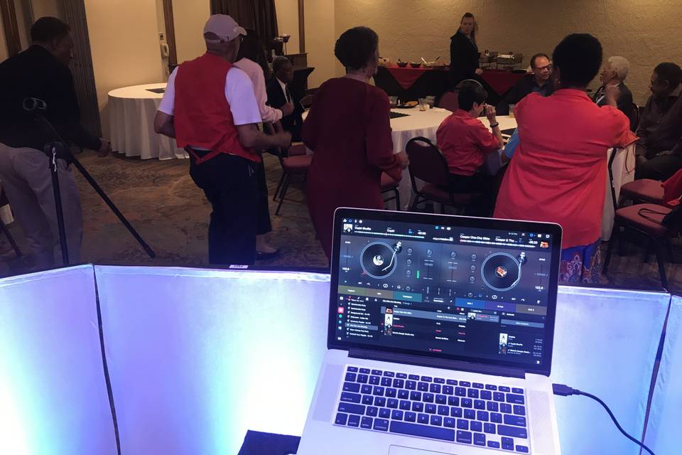 DJ PC