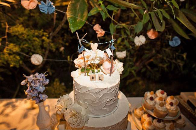 Wedding Cake. Dolly & Andrew Treehouse Wedding @Happy Trails Garden Pasadena (Mark Brooke Photography)