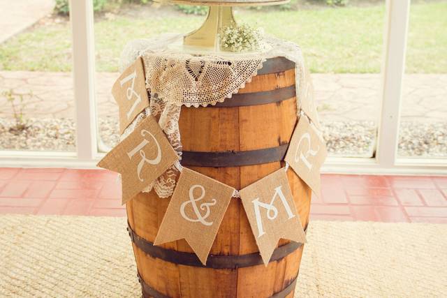 Decorative barrels