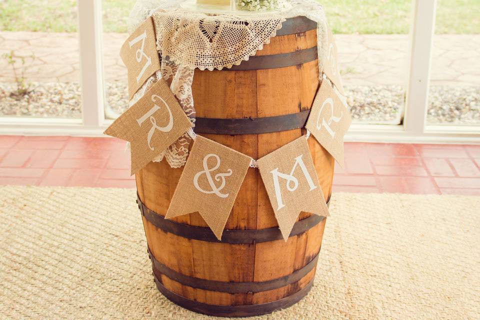 Decorative barrels