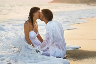 310 Beach Weddings & Photo Booths
