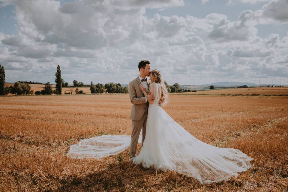 A wedding in autumn