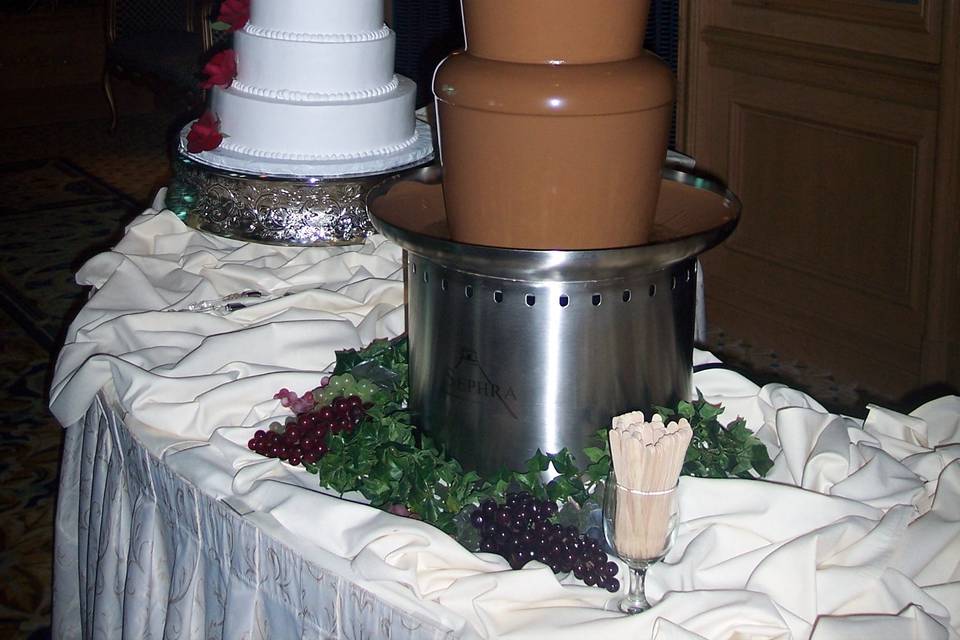 Deligance Chocolate Fountains & Dessert Catering in Houston