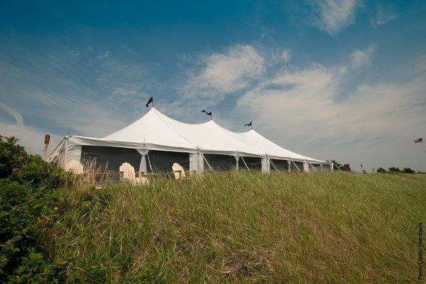 Tent with peaks