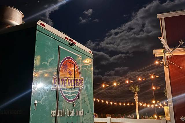 Late Risers Food Truck
