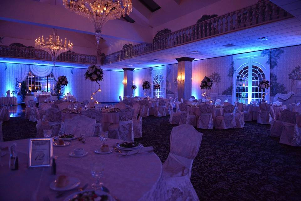 Uplighting at The Inn At East Wind