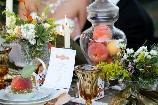 Lovely plantation venue, lovely bride, handsome groom .... and Carolina peaches for place cards! How chic can you get!?