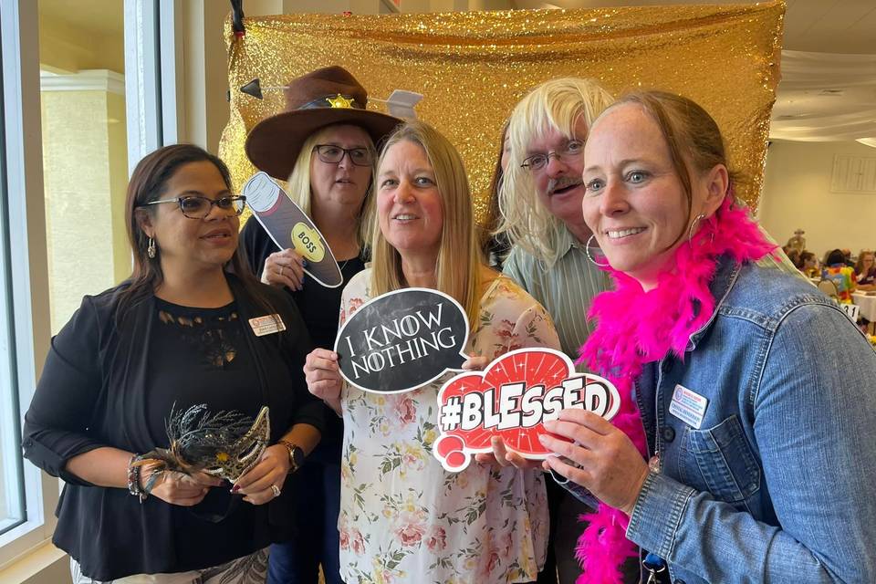 Get Snapped Photo Booths