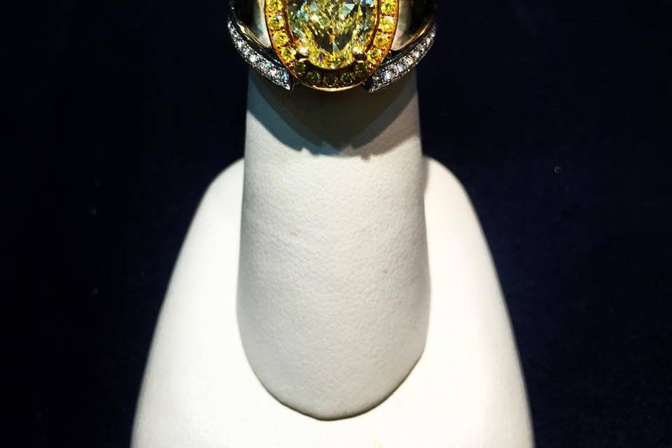 Yellow diamond ring