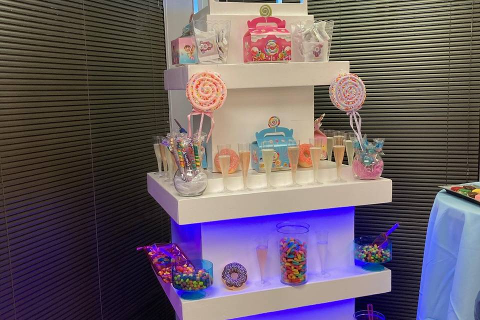 Rent our tower for your theme