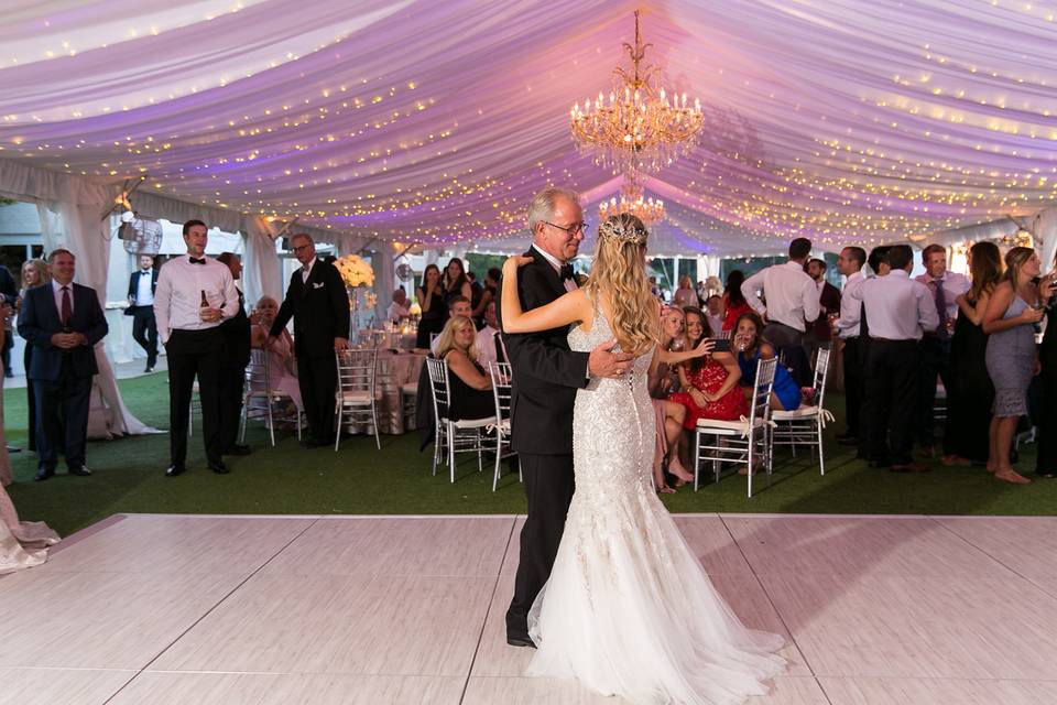 Father and daughter dance