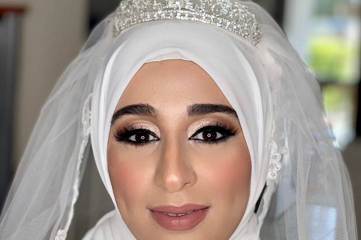 Glowing makeup