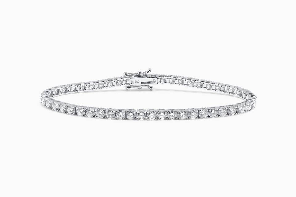 Diamond tennis bracelet