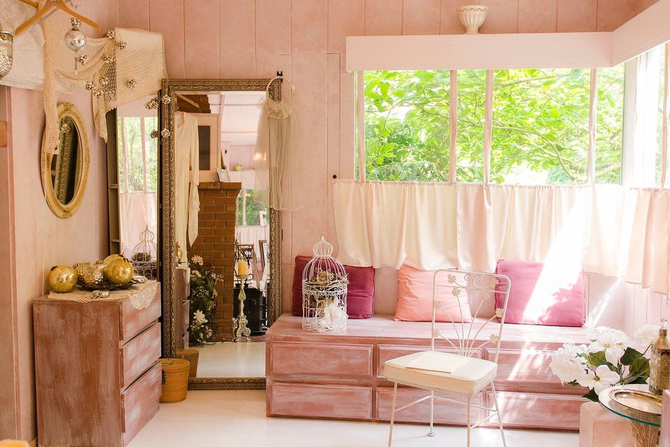 The pink room