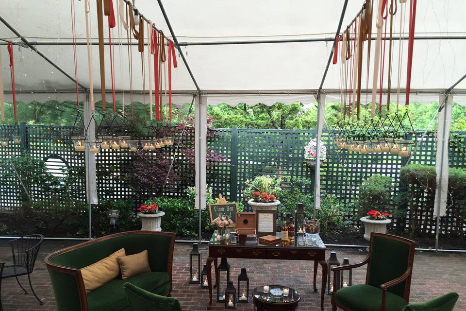 Cigar Bar Lounge