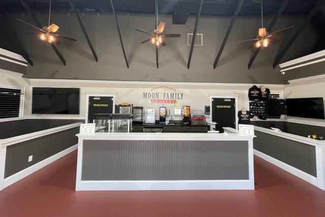 Food and drinks area