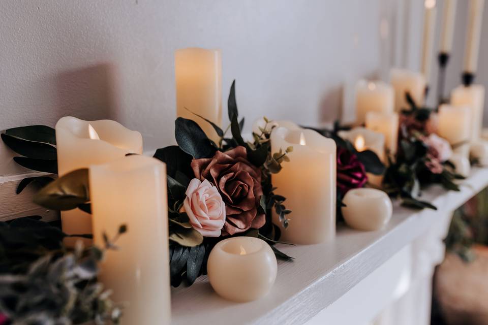Candle mantle