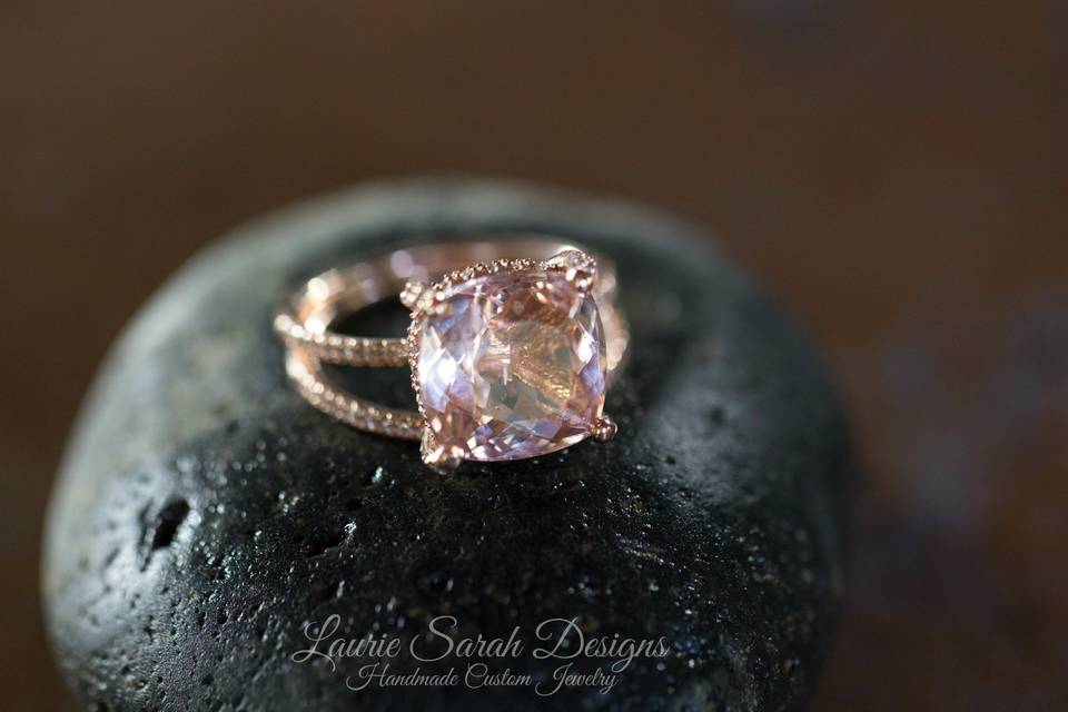 LS4595 Seen here is our stunning Morganite Solitaire Engagement Ring with a basket of diamonds.  Every gem is handset in Rose Gold.
See full details here:
https://www.lauriesarahdesigns.com/product/morganite-engagement-ring-solitaire-diamond-side-halo/