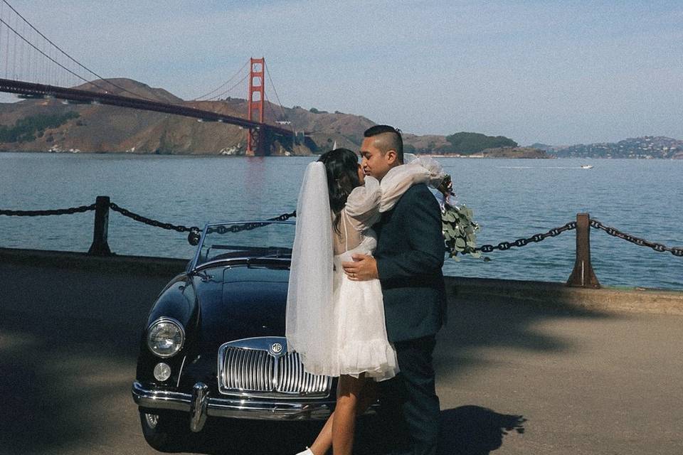 SF ELOPEMENT