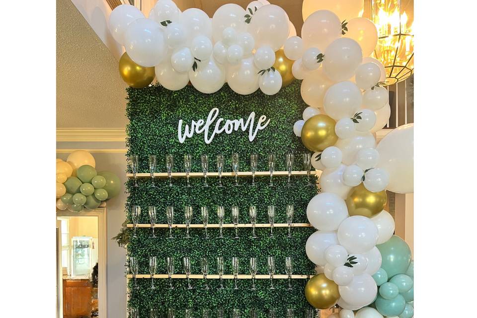 Champagne Wall with Garland