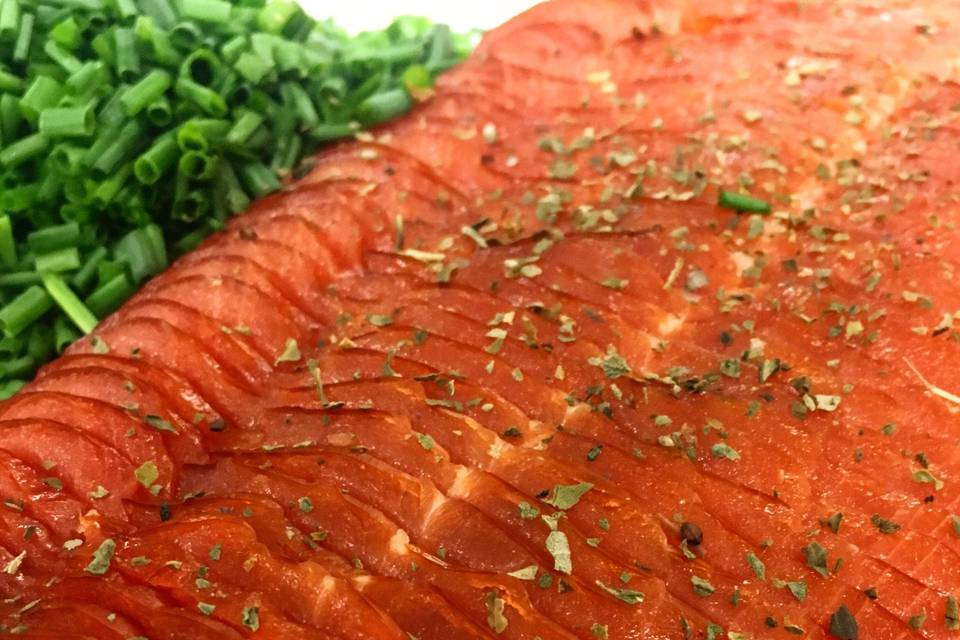 Side of smoked salmon: served with diced red onion, chopped parsley, egg whites. Egg yolks and capers