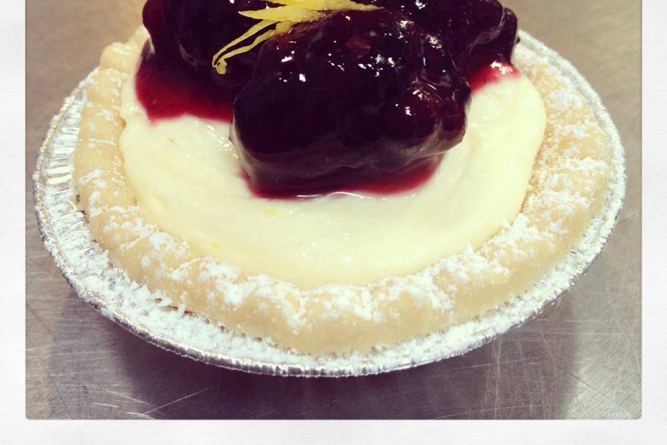 Individual cheesecakes our individual cheesecakes are baked to order and topped with fruit preserves