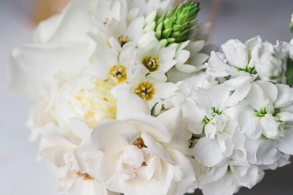 White Centerpiece