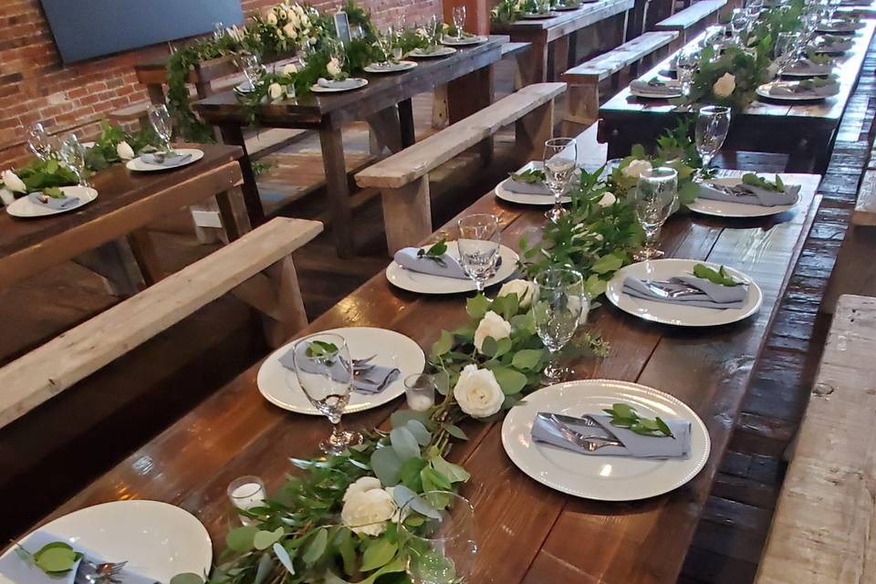 Reception table greening