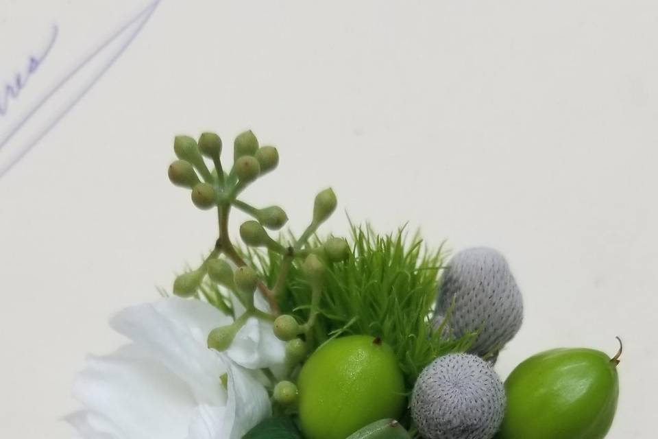 Succulent Boutonniere