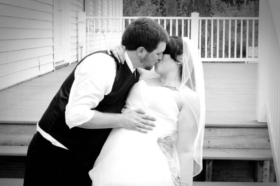 Gifted Entertainment LLC ($495 Wedding Reception DJ)