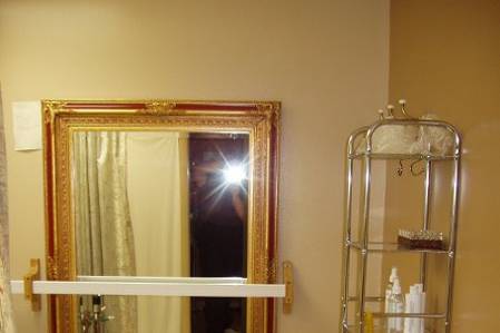 This is the first room for Body Wraps. Plenty of space for changing and the beginning procedure.