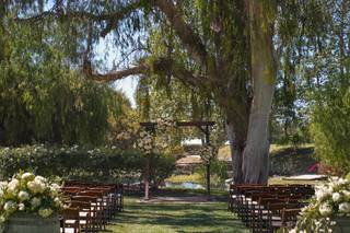 Galway Downs by Wedgewood Weddings