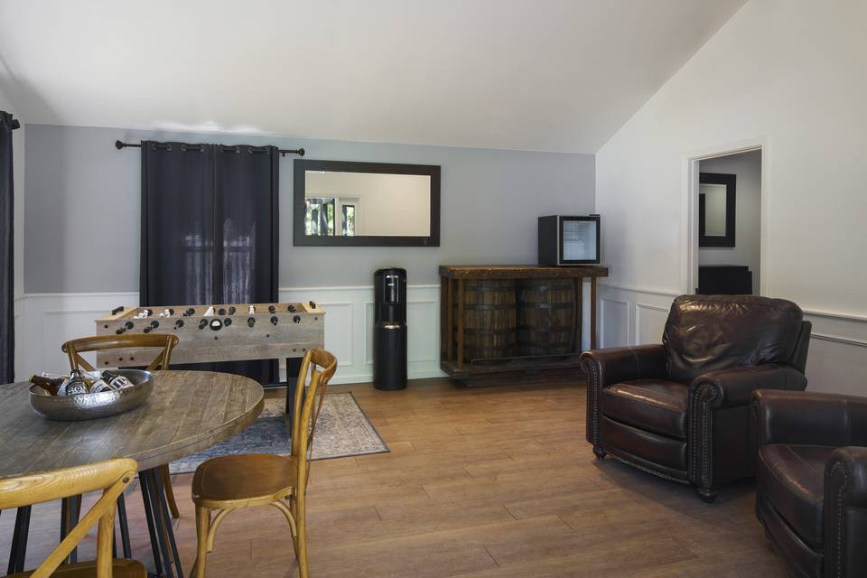 The Meadows Suite