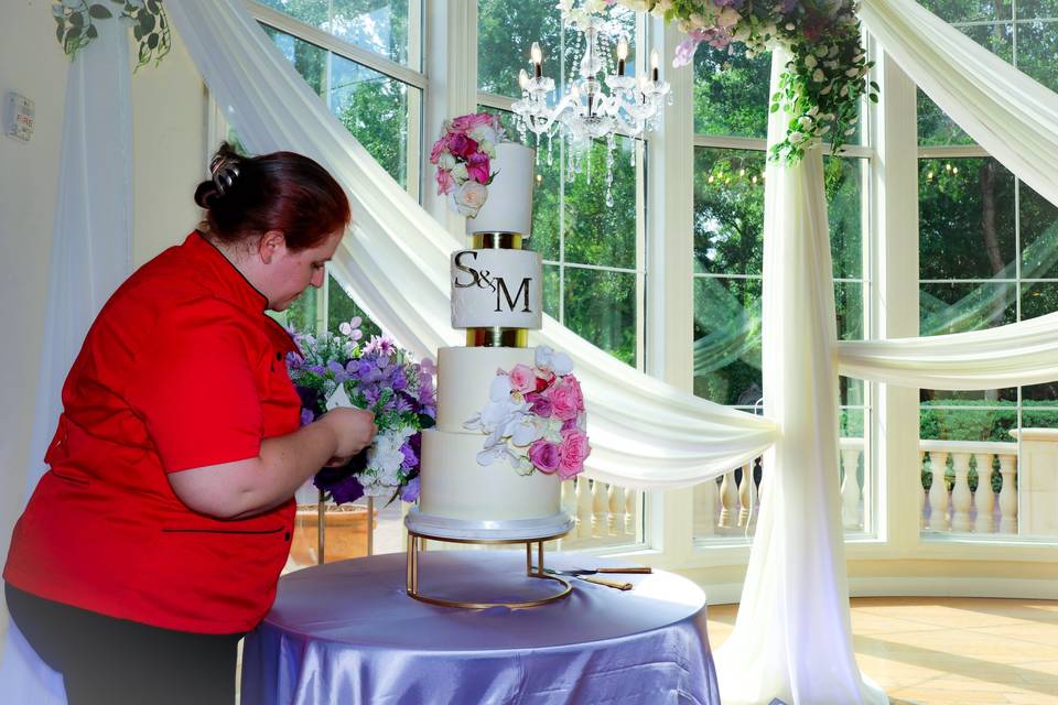 4 tier wedding cake