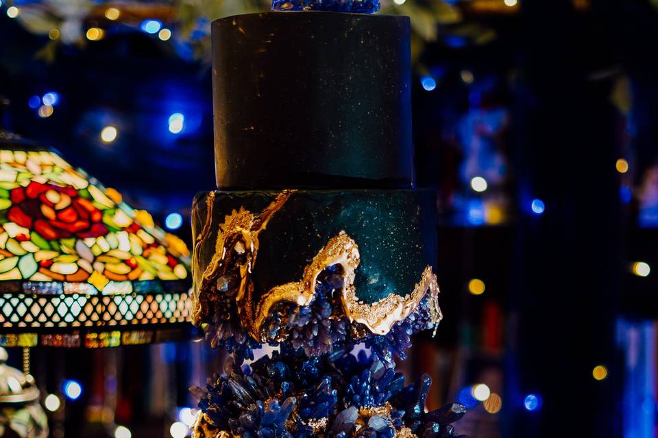 Geode wedding cake