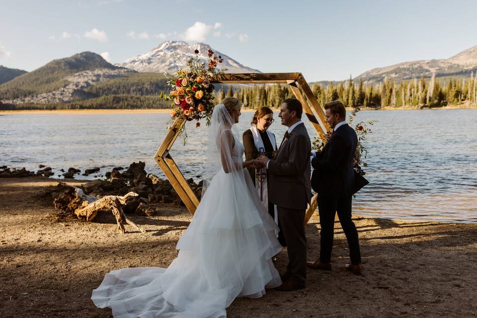 Sparks Lake Wedding