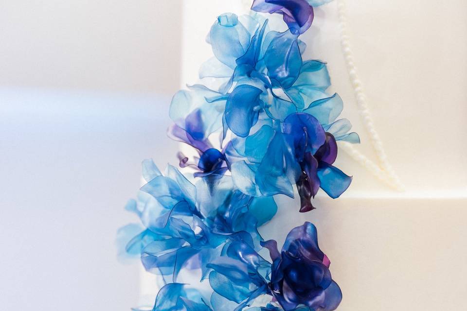 Blue Rice Paper Cake