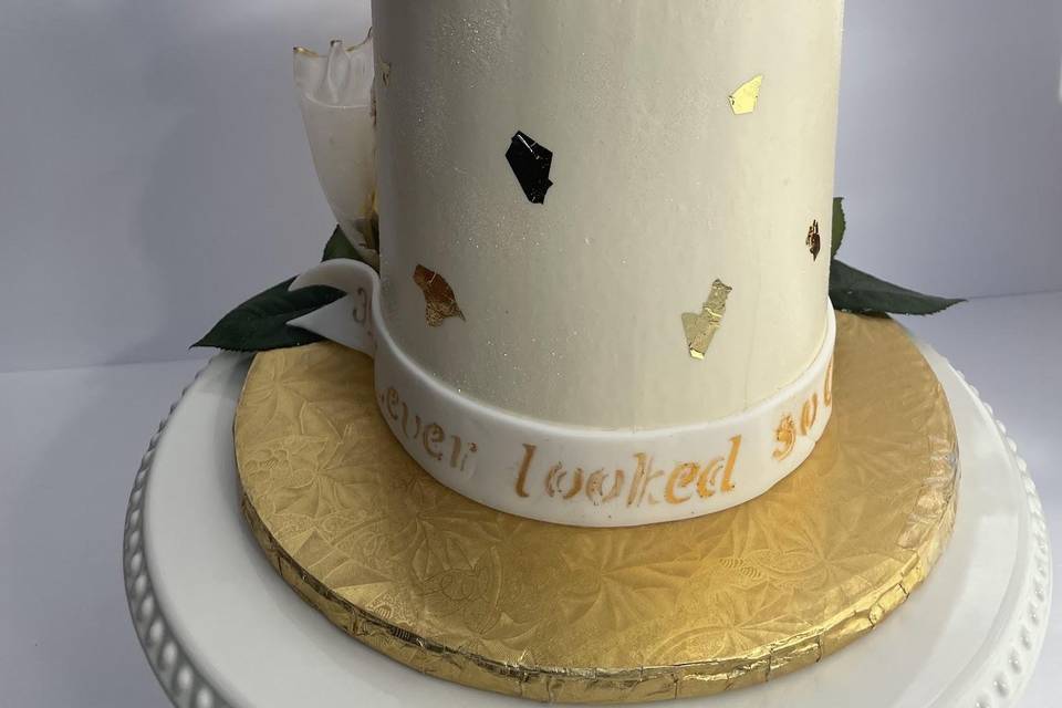 FunCakes - Another black fondant cake .what do you think ?? Covered in  Hand Made Sugar Flowers and Real Gold Leaf all this gorgeousness for under  $400. #FunCakes #CakeRental #WeddingCakes #BestDealEver #SheSaidYes  #worldwideshipping