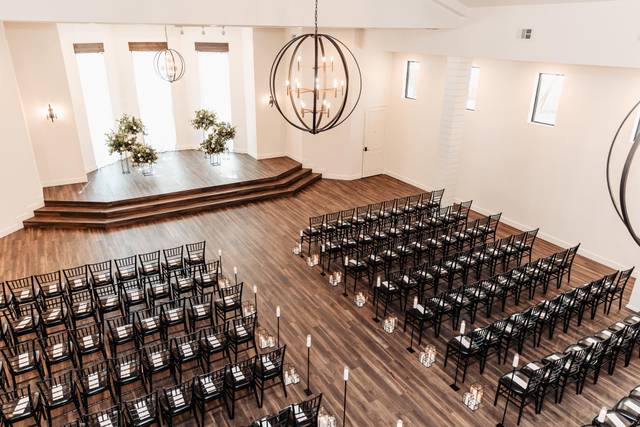 Hayes Hollow Arlington by Walters Wedding Estates