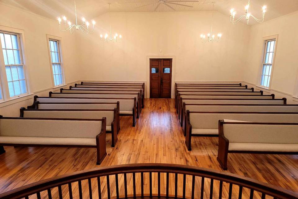 Inside Little White Chapel