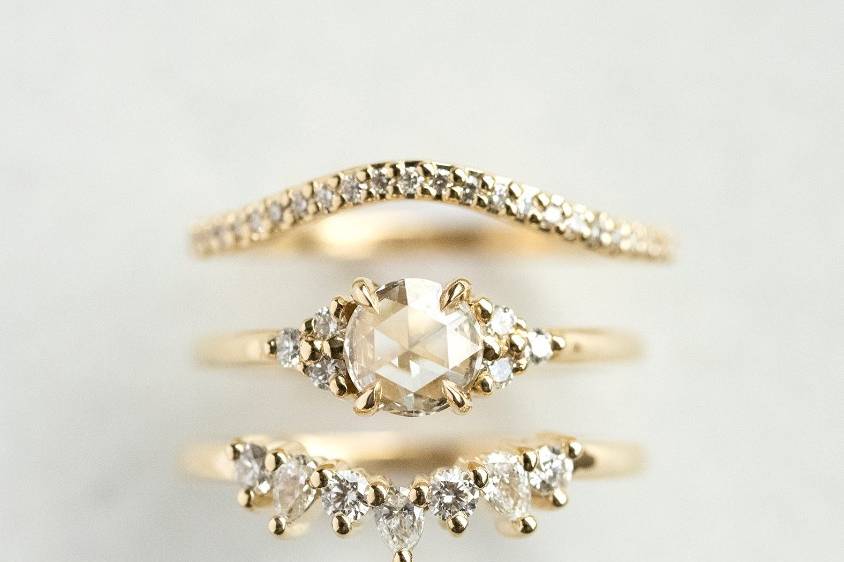 Majestic diamond engagement ring