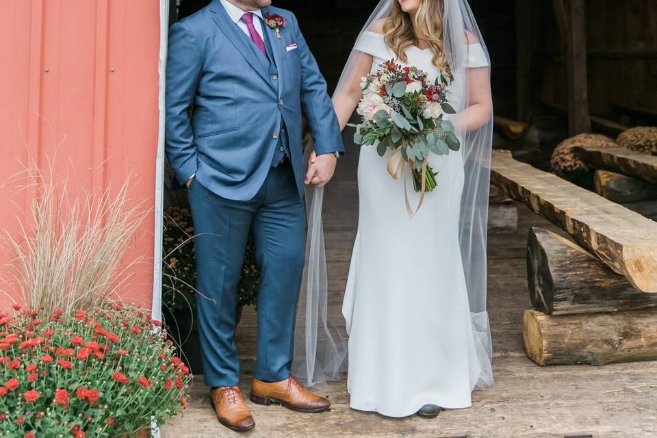 Bride and Groom Barn Photos